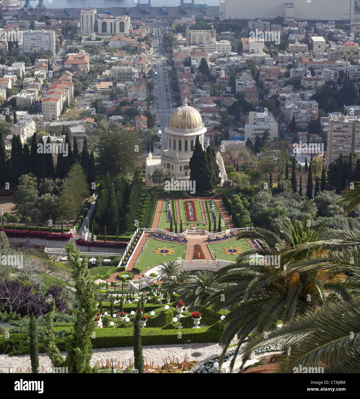 Il Bahá'í giardini e il santuario del Báb ad Haifa, Israele Foto Stock