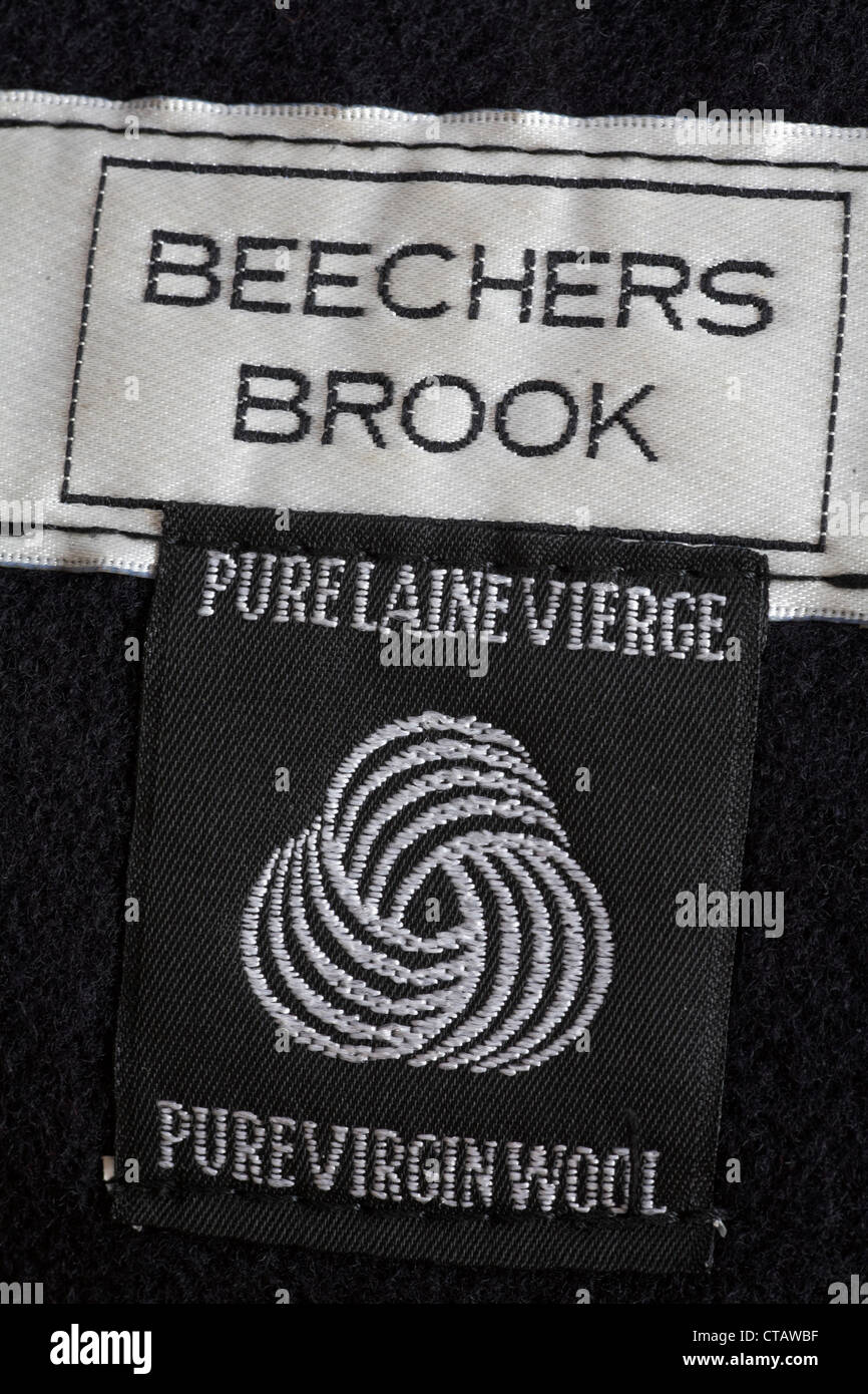 Etichette in Beechers Brook pura lana vergine nero - etichetta - venduto nel Regno Unito, Gran Bretagna Foto Stock