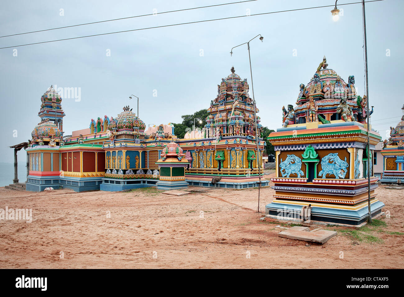 Tempio indù a Uppuveli beach, edificio religioso, provincia di tamil, Sri Lanka Foto Stock