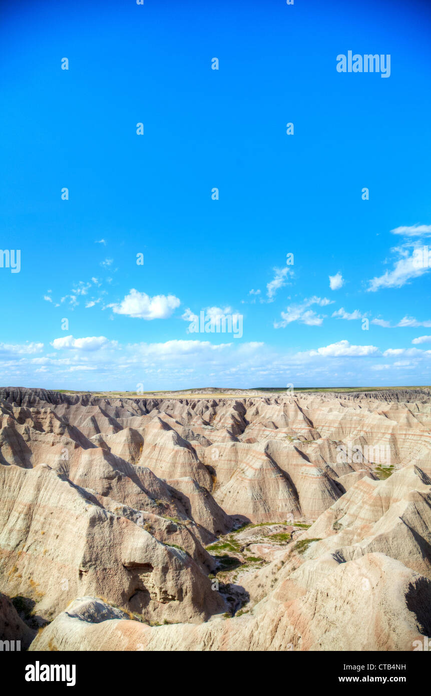 Vista panoramica al Parco nazionale Badlands, Dakota del Sud, Stati Uniti d'America nella luce del giorno Foto Stock