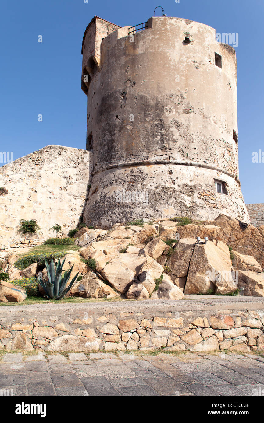 Torre medievale a Marciana Marina, chiamato Torre degli Appiani. Isola d'Elba, Italia. Foto Stock