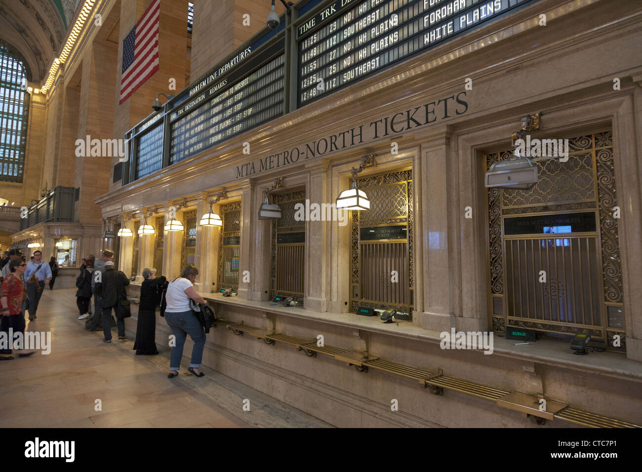 Atrio principale in Grand Central Terminal, Manhattan, New York City, Manhattan all' interno dell' edificio interno cabine di biglietteria Foto Stock