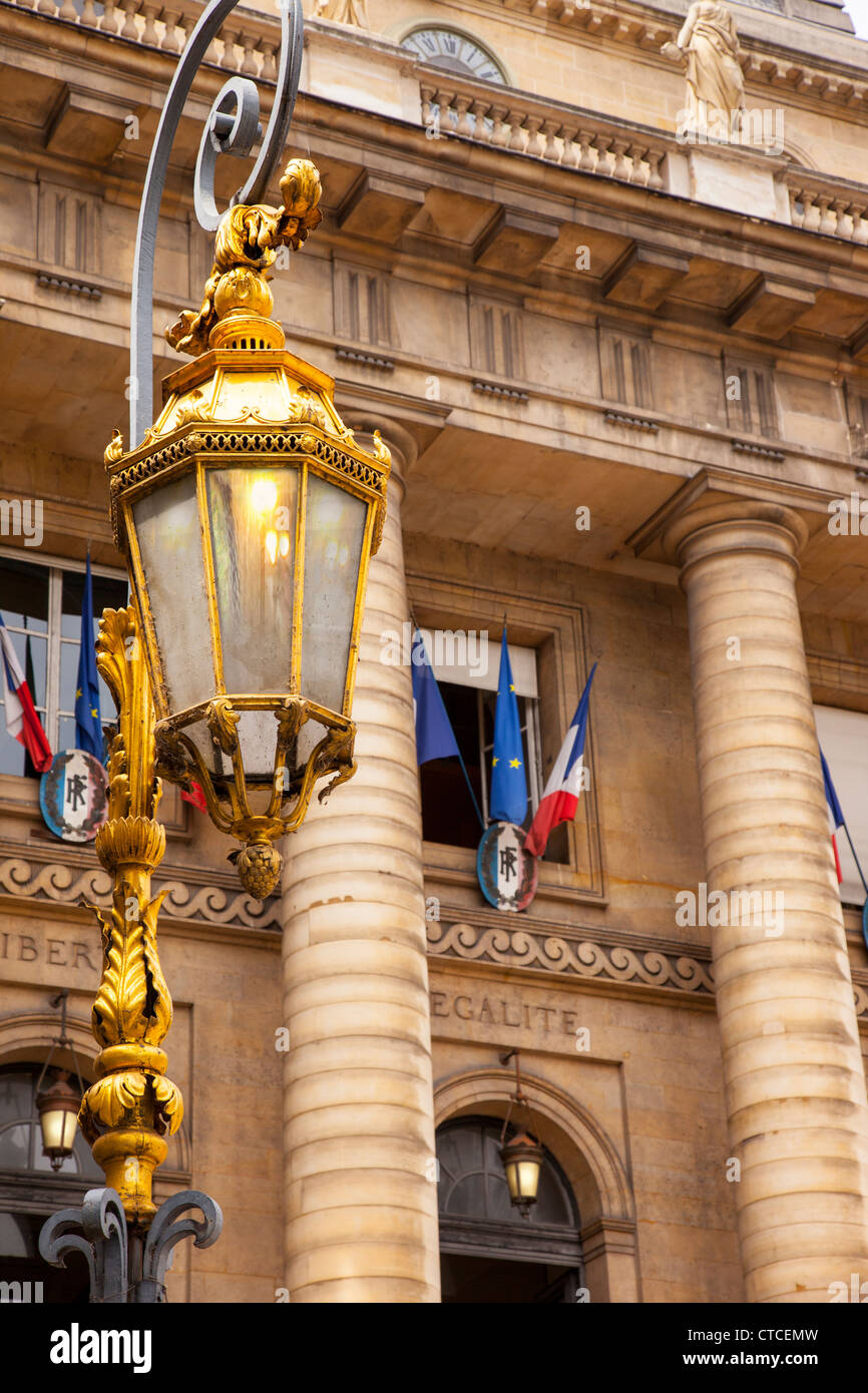 Entrata anteriore al Palais de Justice, Parigi Francia Foto Stock