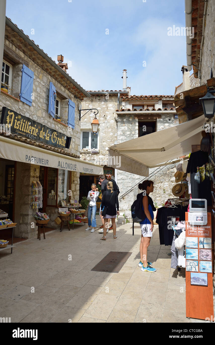 Negozi di souvenir in Gourdon, Côte d'Azur, Alpes-Maritimes, Provence-Alpes-Côte d'Azur, in Francia Foto Stock