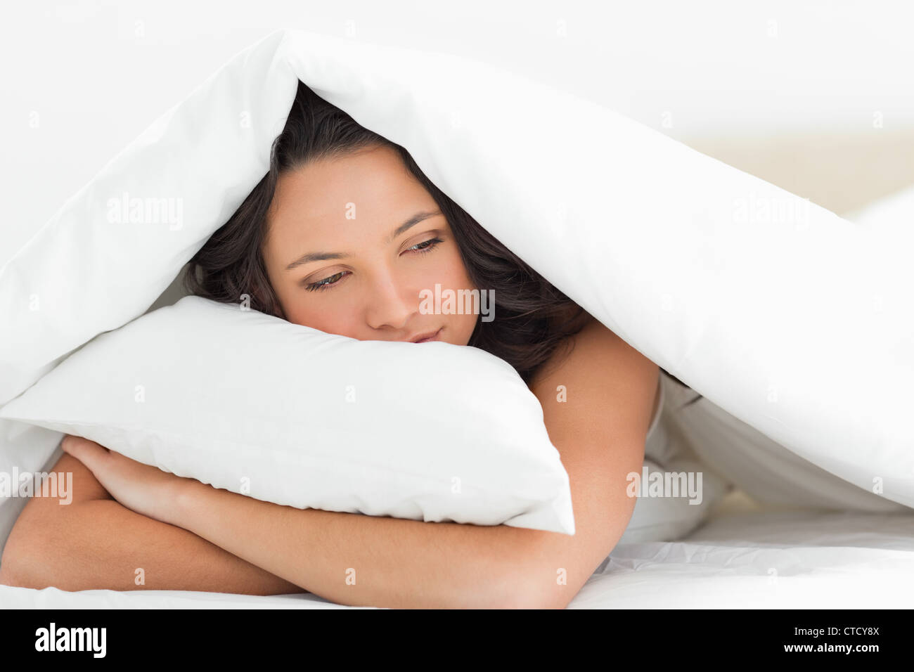 Donna di addormentarsi Foto Stock