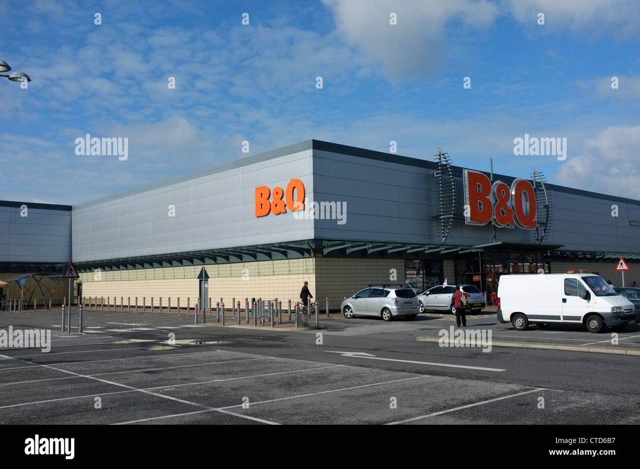 B&Q Mini unità di magazzino 7, Tottenham Hale Retail Park, ampia Lane Tottenham London N15 4QD REGNO UNITO Foto Stock