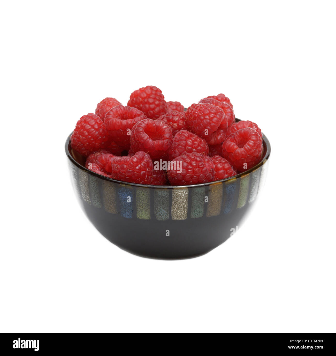 Lamponi freschi in una ciotola Foto Stock
