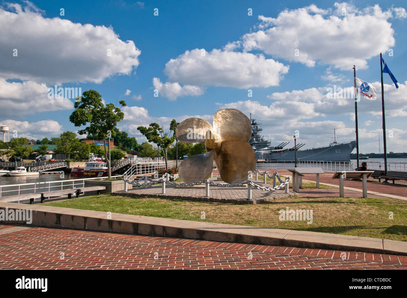 La scultura della nave la vite sul Camden riverside, New Jersey, STATI UNITI D'AMERICA Foto Stock