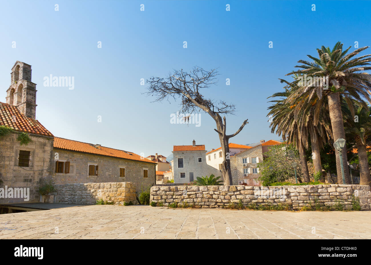 Panorama di Budva, strade città vecchia. Montenegro Europa Foto Stock