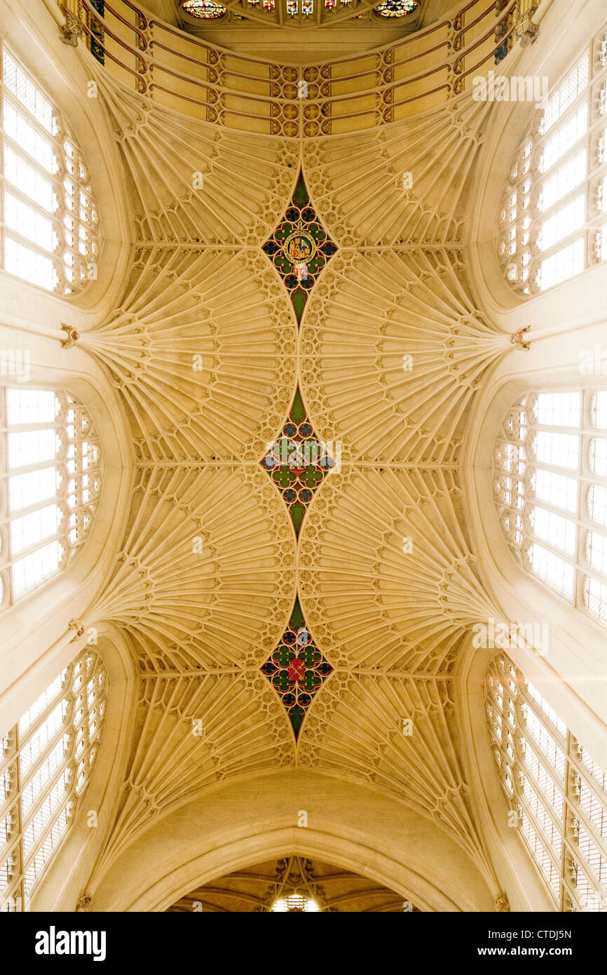Inizio del XVI secolo la ventola sul soffitto, Abbazia di Bath, Somerset, Regno Unito Foto Stock