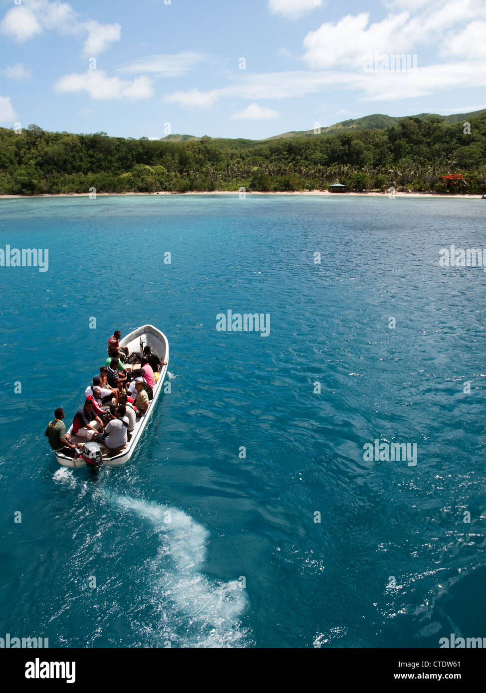 Naviti Island, Isole Figi; i turisti che arrivano a Korovou Eco Resort Foto Stock