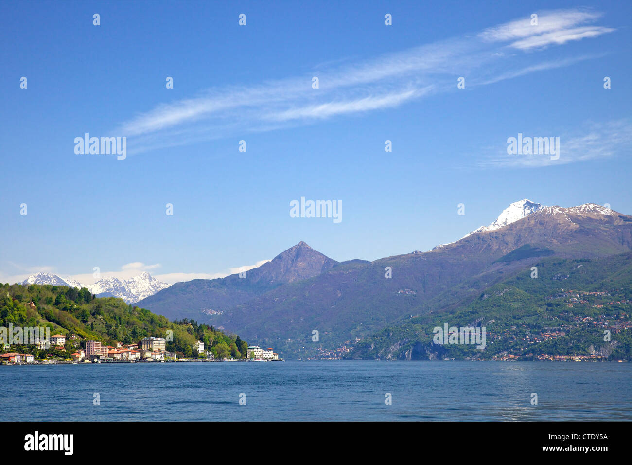 Cadenabbia in sole primaverile, Lago di Como, nel Nord Italia, Europa Foto Stock