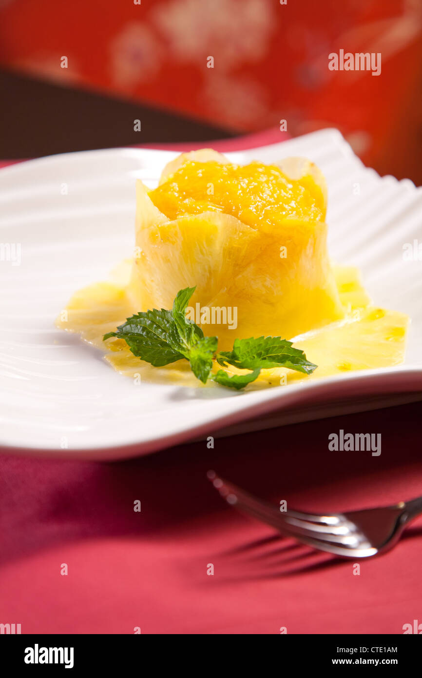 Ananas fresco dessert Foto Stock