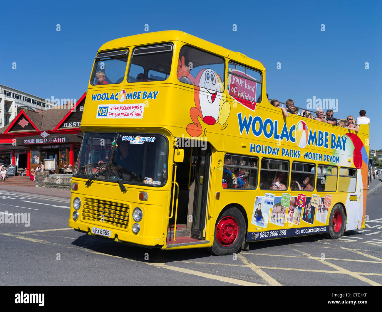 dh autobus scoperto WOOLACOMBE DEVON Woolacombe Bay turistico mare vacanza inglese su autobus uk Foto Stock