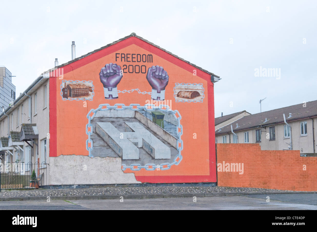 Long Kesh lealisti murale di Belfast del distretto di Shankill Foto Stock