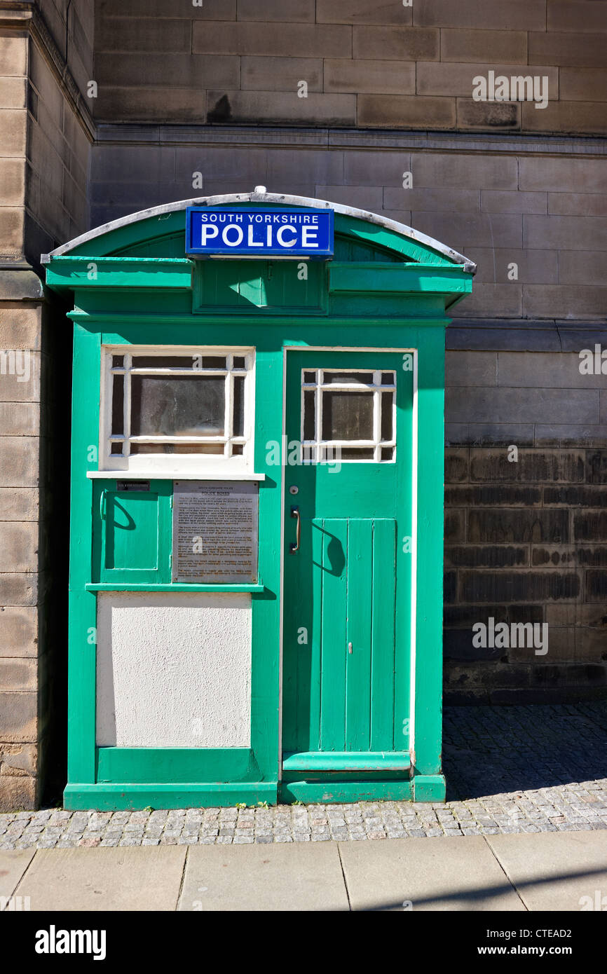 Il South Yorkshire Police Box, Sheffield South Yorkshire Regno Unito Foto Stock