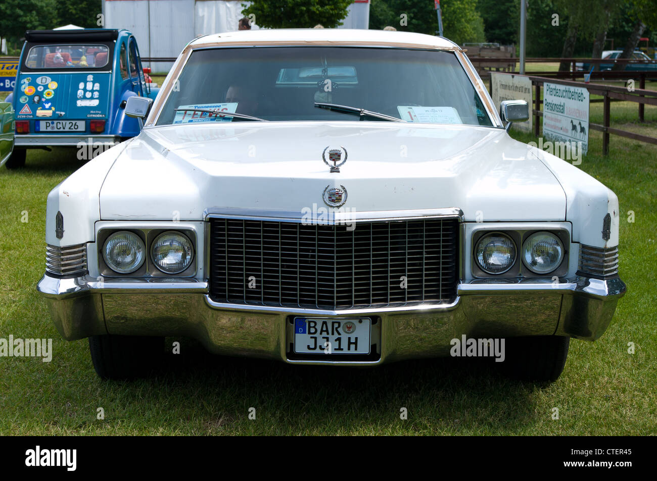 Vetture Cadillac deVille Sedan Foto Stock