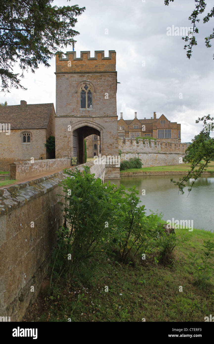 Castello di Broughton vicino a Banbury in Oxfordshire Foto Stock