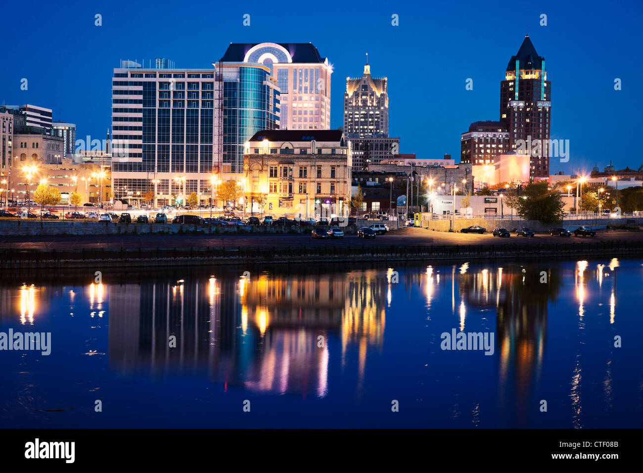 Stati Uniti d'America, Wisconsin, vista città di notte Foto Stock