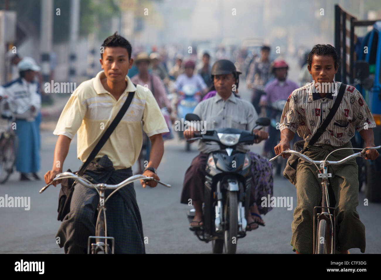 Strada di Mandalay, Myanmar Foto Stock