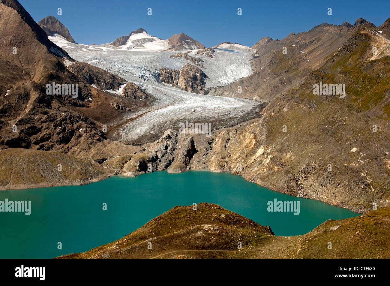 Lago Griessee, Mt Blinnenhorn, Corno cieco e glacier Griesgletscher, Pennine, Vallese, Svizzera Foto Stock
