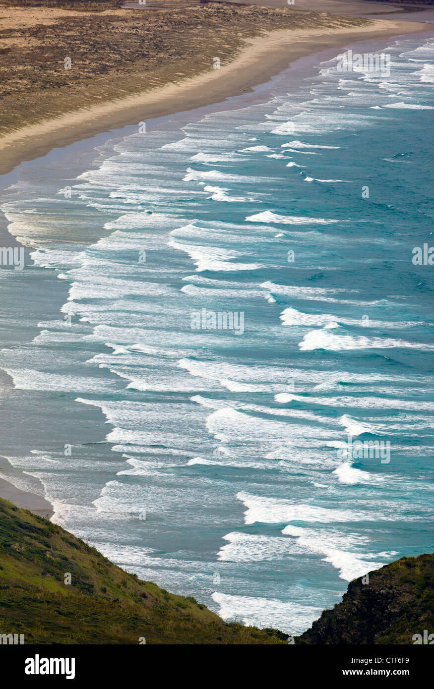 Interruttori dal Mare di Tasman crash contro Capo Reigna, Nuova Zelanda 3 Foto Stock