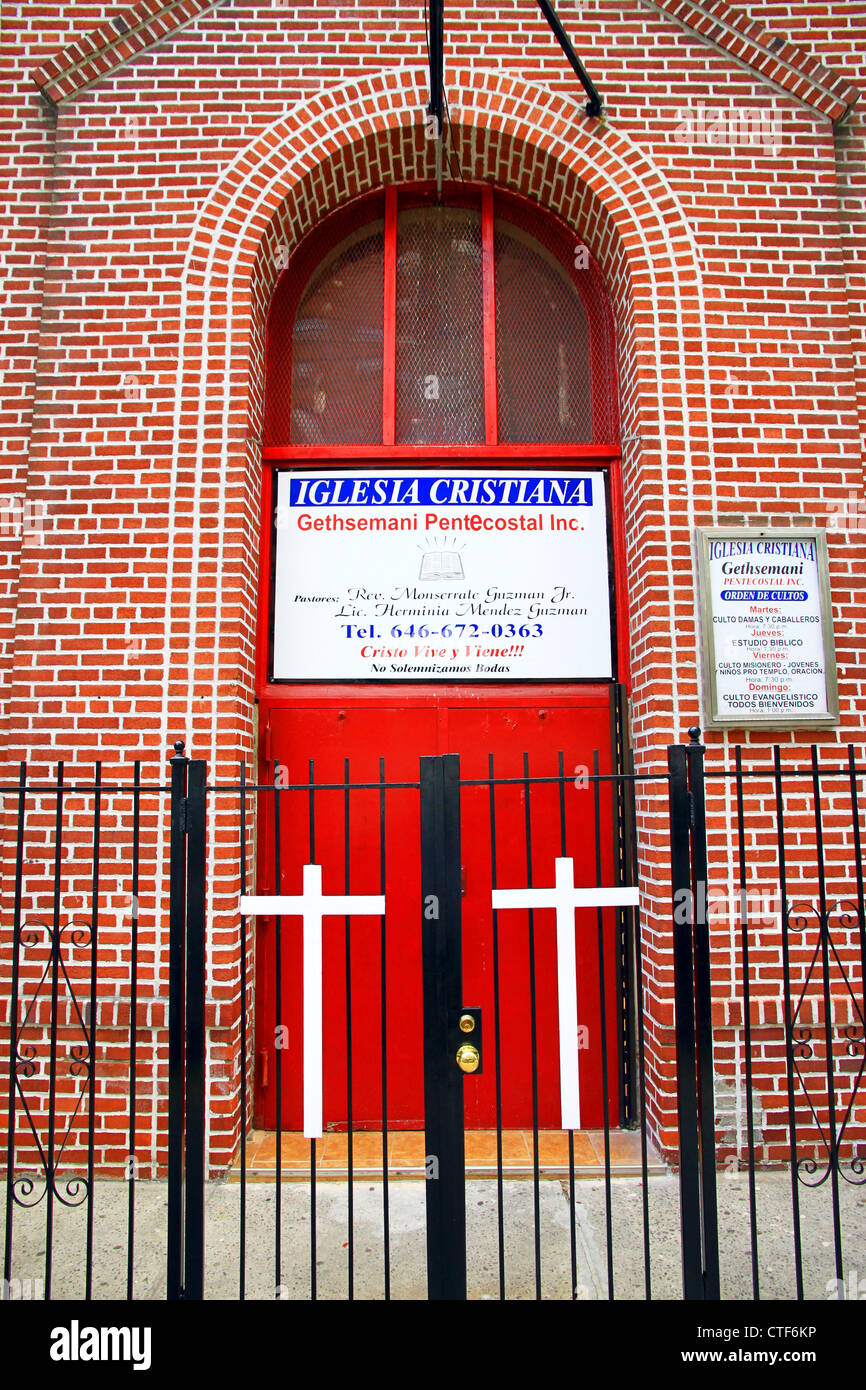 Entrata della Chiesa Foto Stock