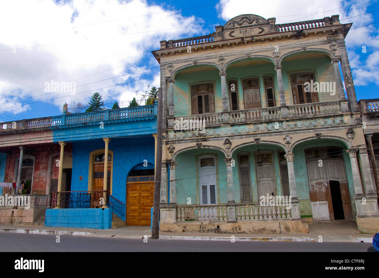 Vecchi edifici coloniali, Pinar del Rio, Cuba Foto Stock