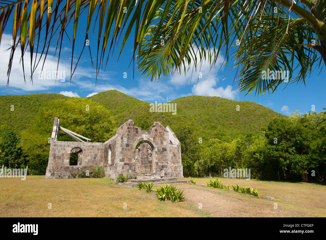 Caribbean West Indies Saint Kitts e Nevis - La Chiesa di Cottle - rovine storiche di una piccola chiesa costruita da una piantatrice Foto Stock