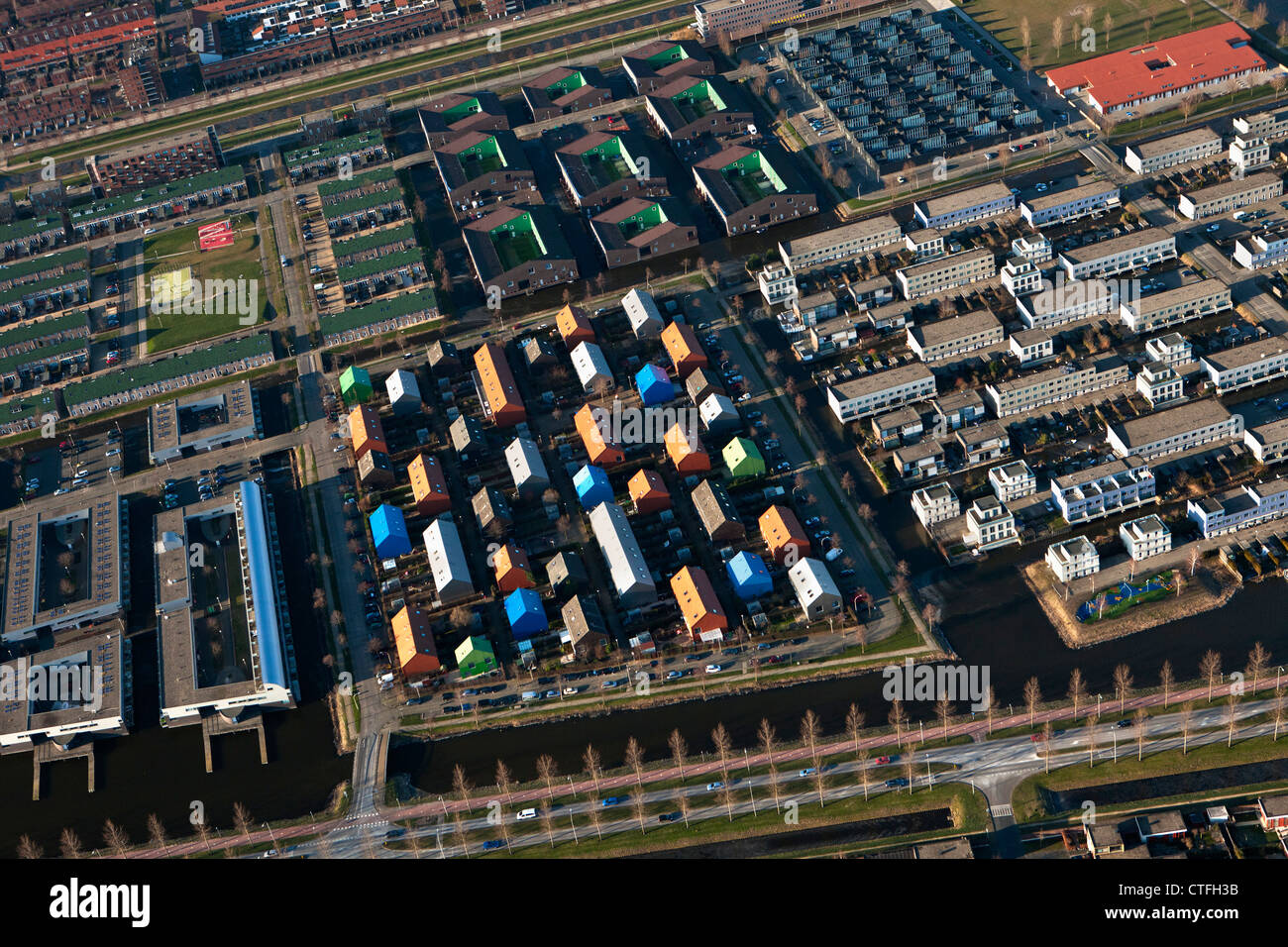I Paesi Bassi, Den Haag (L'Aia), l'Aia. Moderno cosiddetto vinex quartiere chiamato Ypenburg. Antenna. Foto Stock