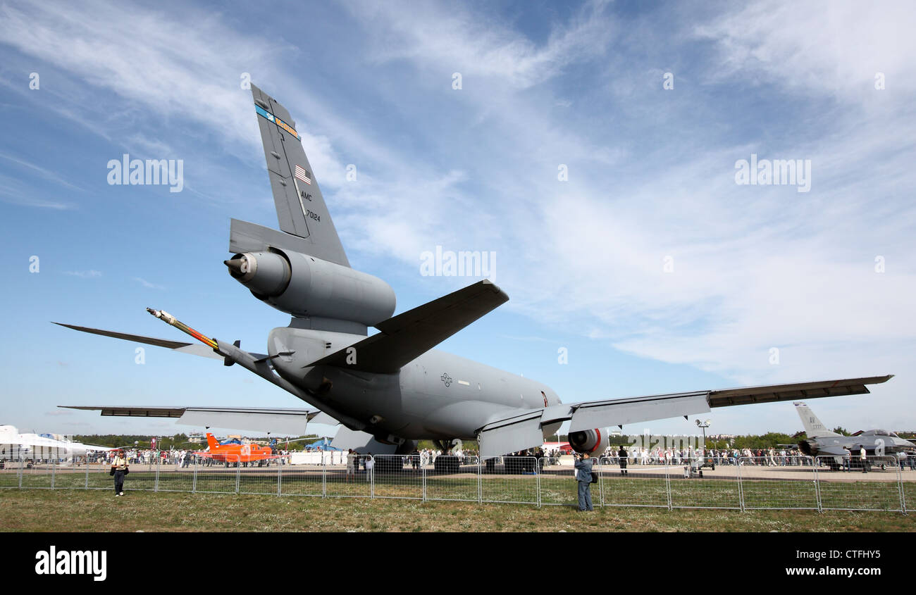 Air-air tanker aeromobili McDonnell Douglas KC-10 Extender (internazionale salone aerospaziale MAKS-2011 Foto Stock