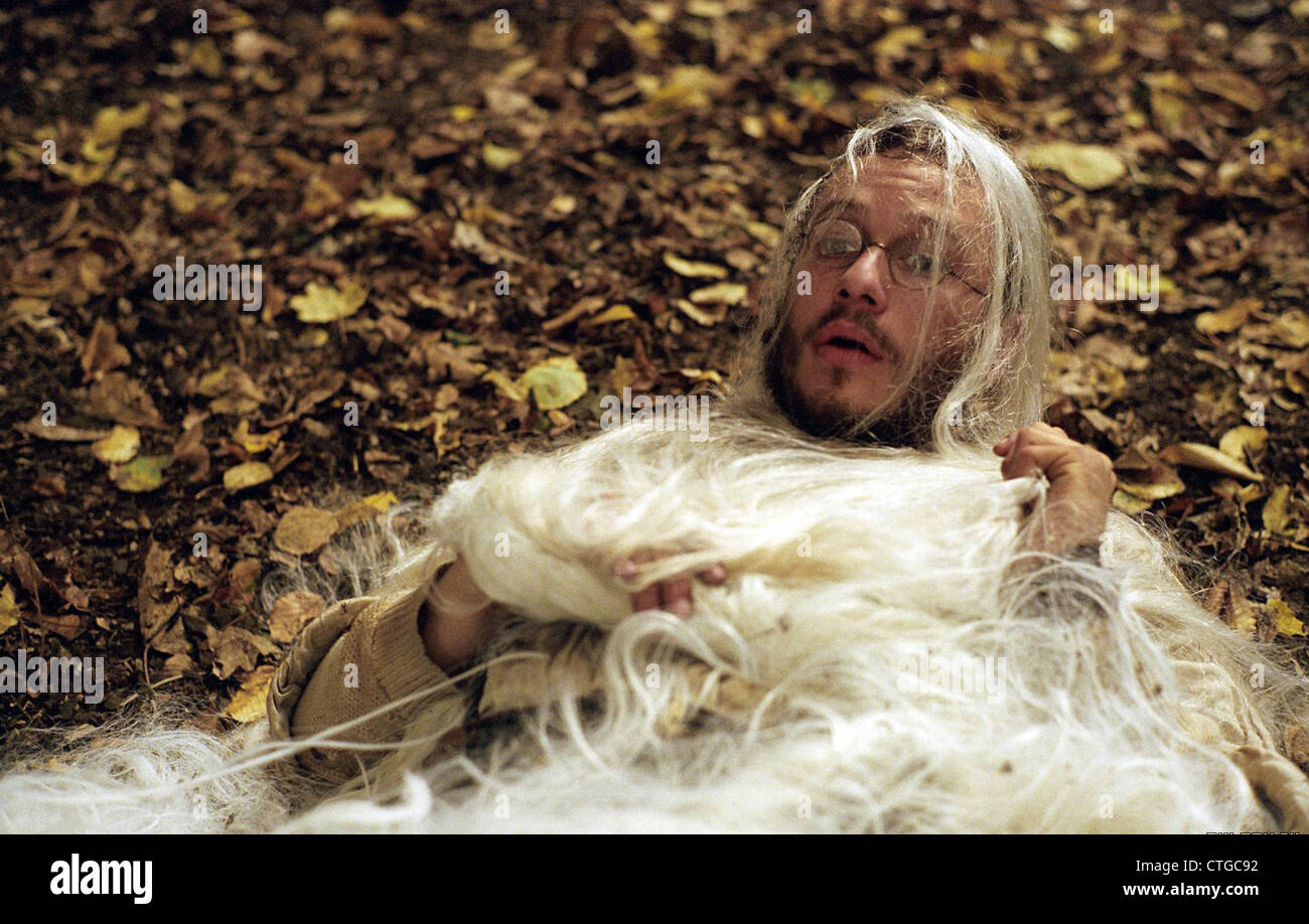I fratelli Grimm (2005) Heath Ledger Terry Gilliam (DIR) 008 COLLEZIONE MOVIESTORE LTD Foto Stock