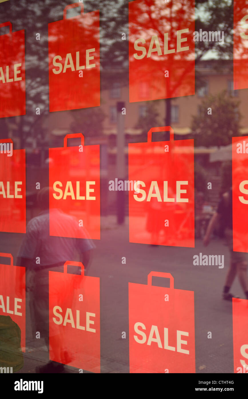 Le vendite, Freie Strasse, Basilea, Svizzera Foto Stock