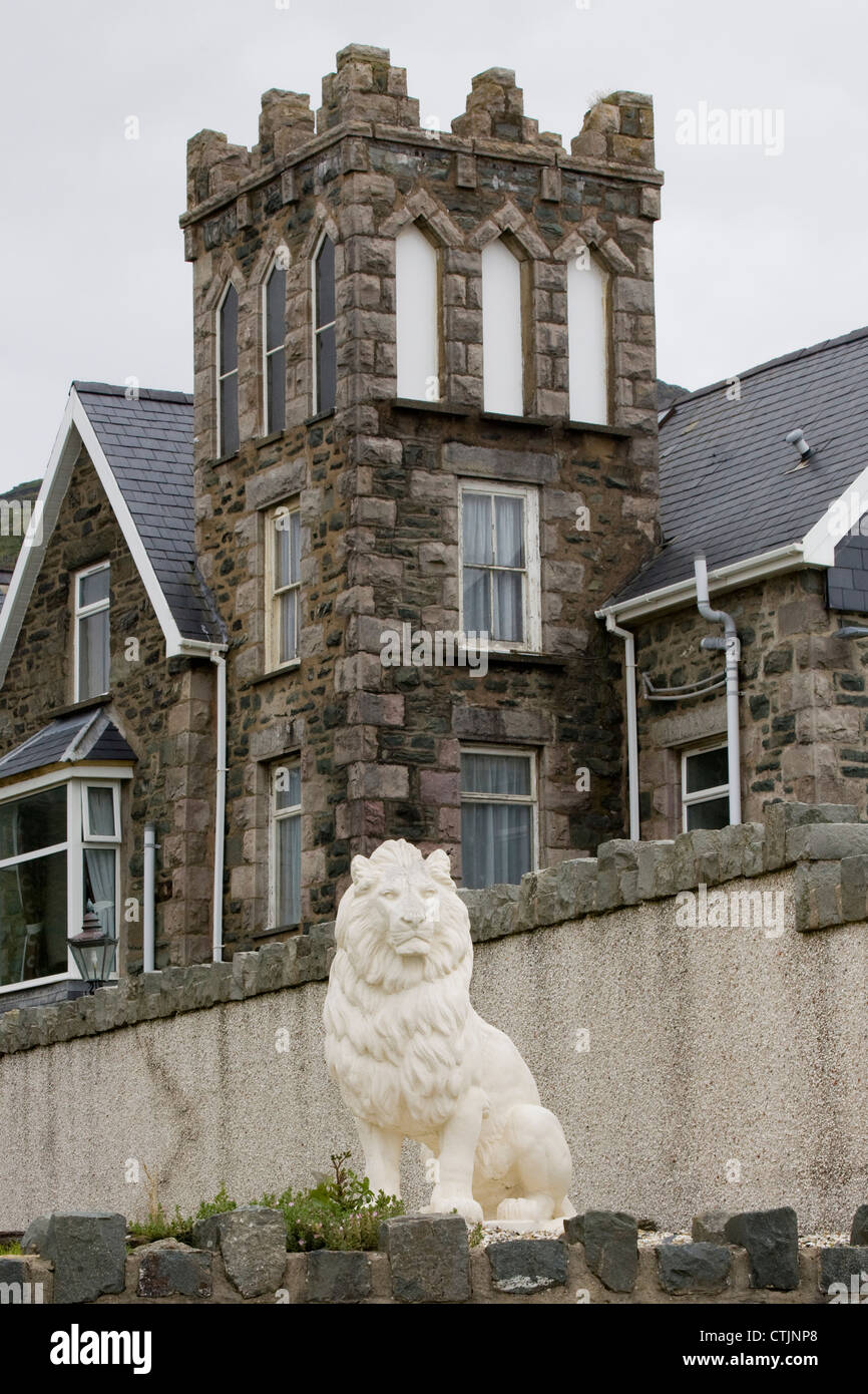 Outdoor white lion statua in granito pietra di marmo Foto Stock