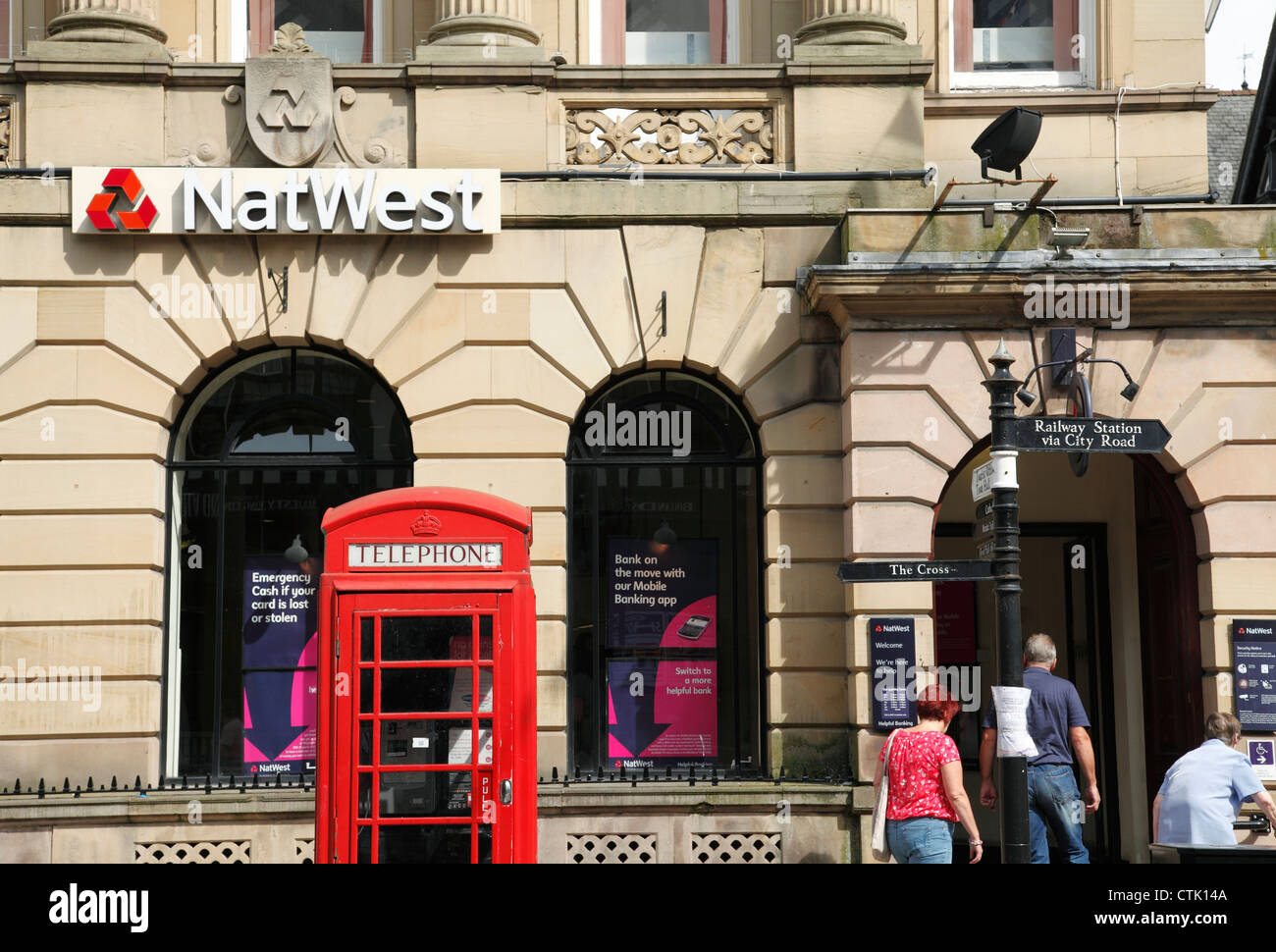 La NatWest Bank, Eastgate Street, Chester, England, Regno Unito Foto Stock