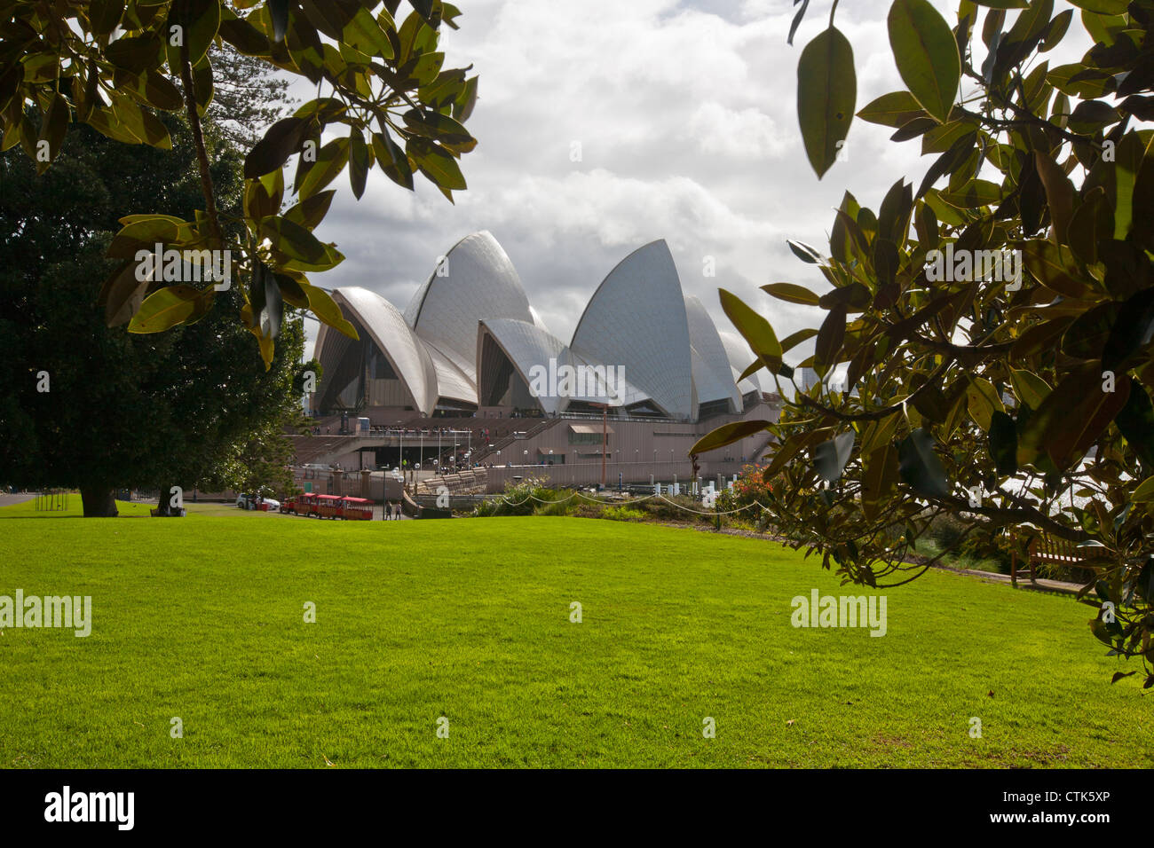 La Sydney Opera House e dal Royal Botanic Gardens Foto Stock