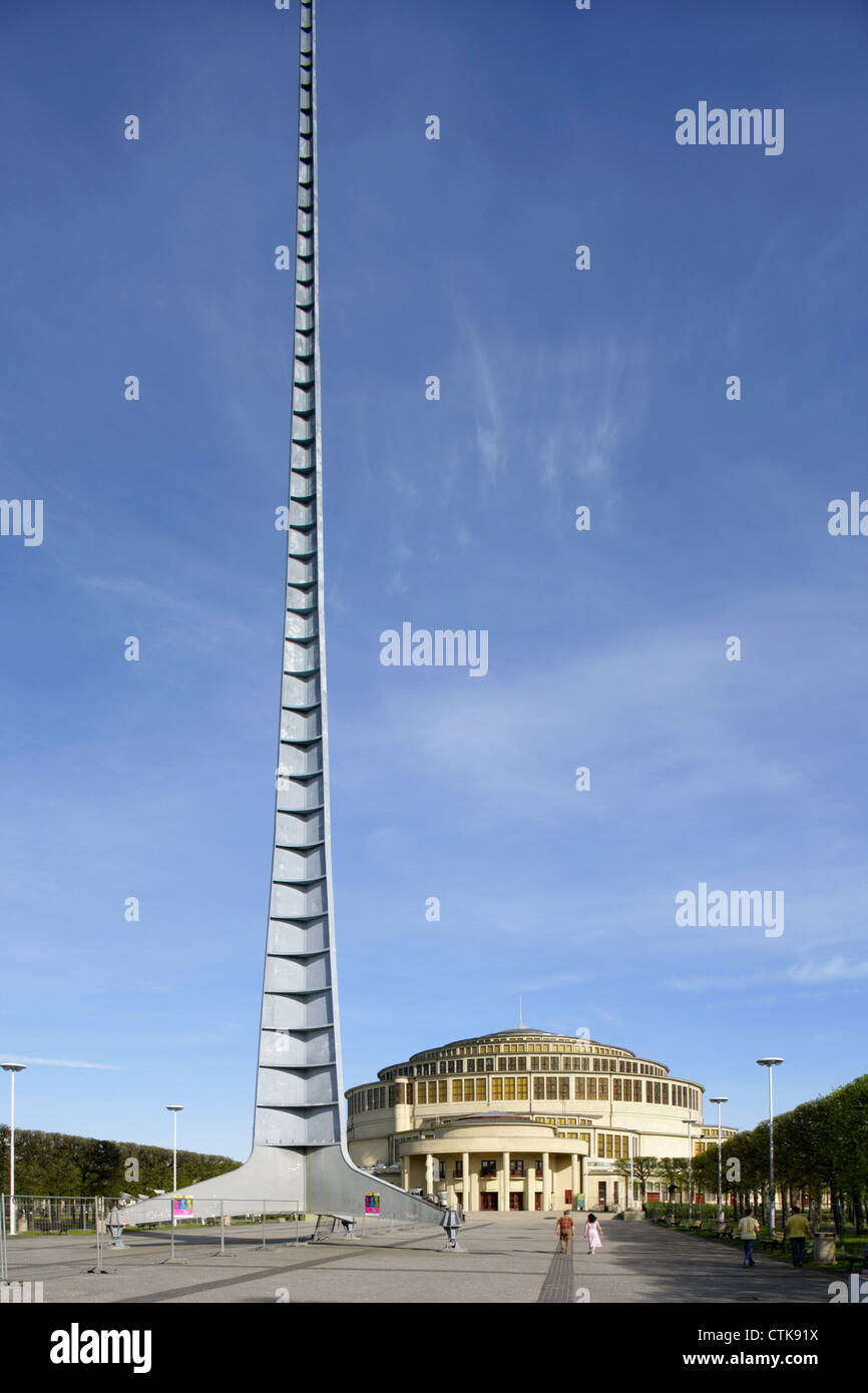 La Hala Ludowa concerto e exhibition hall, nel Parco Szczytnicki, Wroclaw, Polonia, progettato da Max Berg. Foto Stock