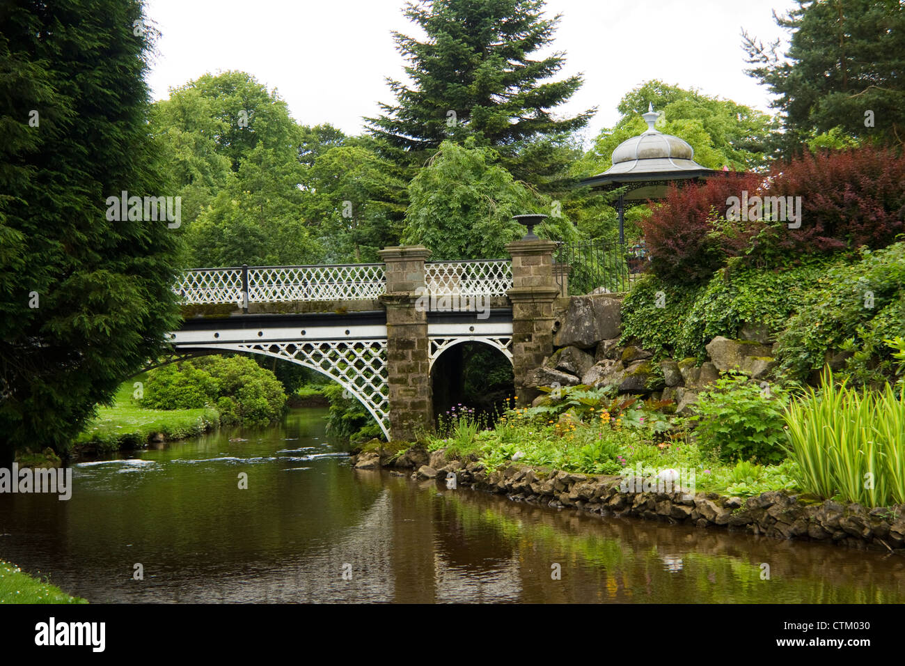 Il Pavilion Gardens, Buxton, Peak District, Derbyshire, Inghilterra Foto Stock