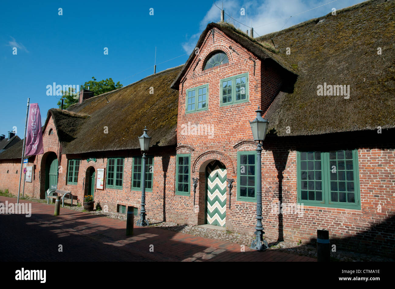 Museo di paglia nel villaggio di Sankt Peter Ording, penisola di Eiderstedt, Schleswig-Holstein, Germania settentrionale Foto Stock