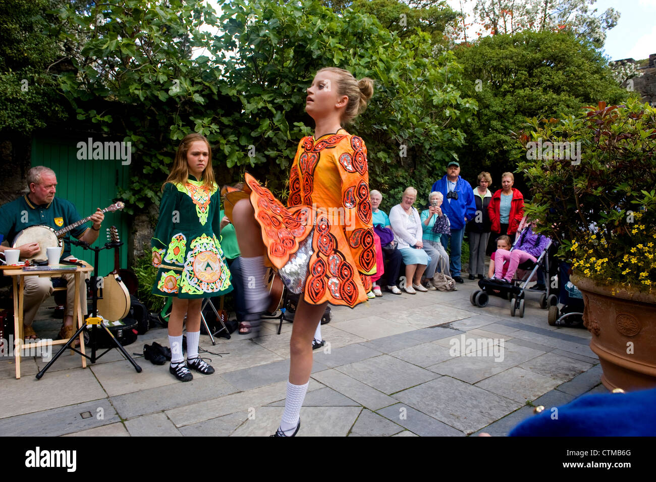 Danza irlandese a Glenveagh, Donegal, Irlanda Foto Stock
