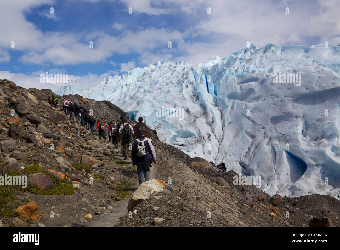 Approccio turistico Ghiacciaio Perito Moreno, i ghiacciai del Parco Nazionale, El Calafate, Patagonia, Argentina, Sud America Foto Stock