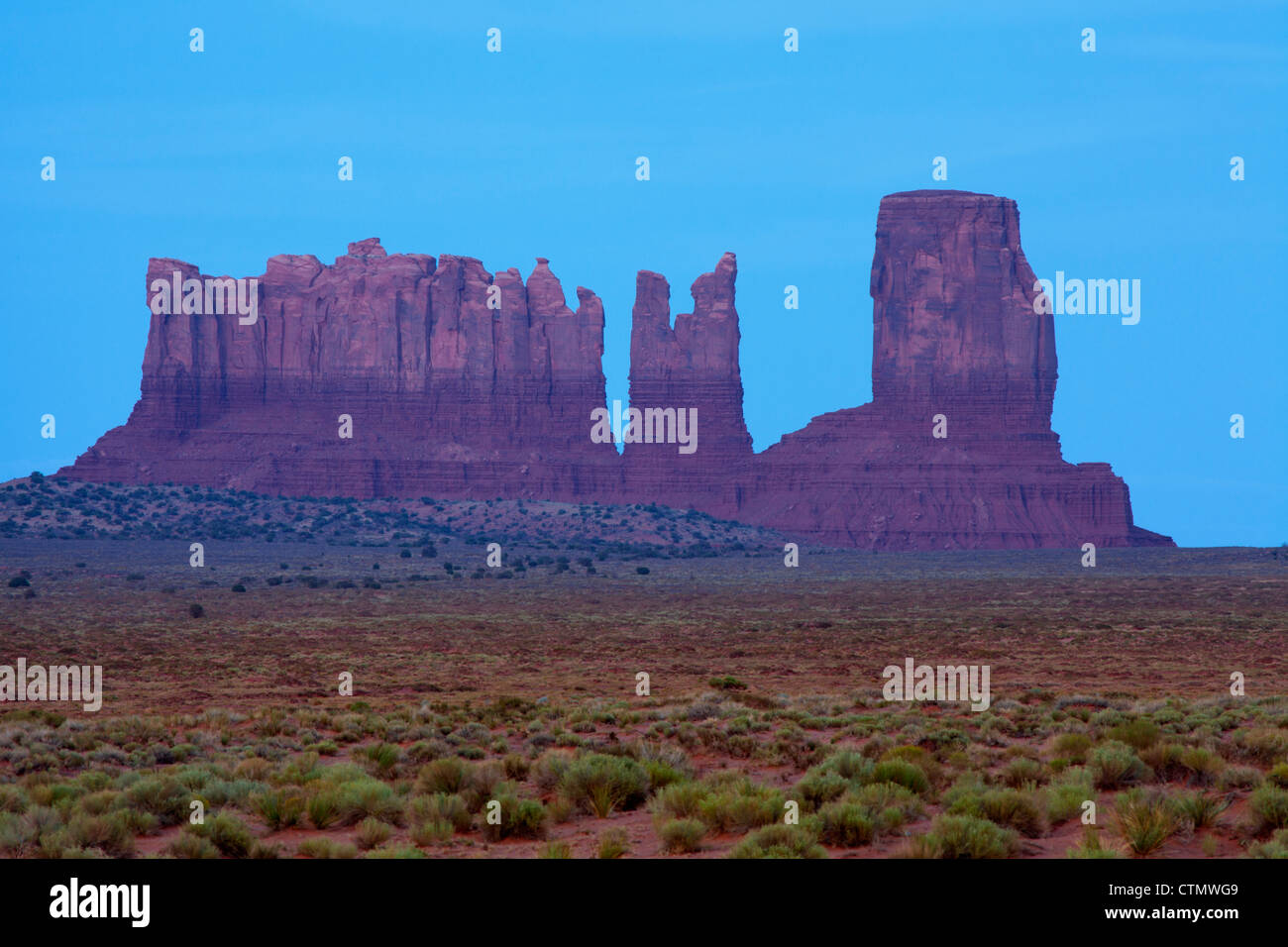 Il Monument Valley Tribal Park, Nabajo Nazione, Arizona/Utah, Stati Uniti d'America. Foto Stock
