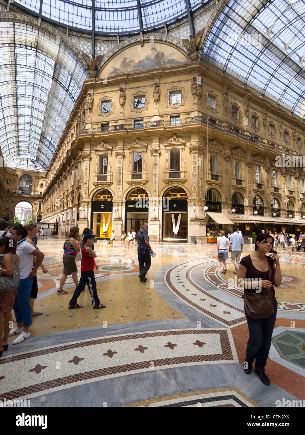 Galleria Vittorio Emanuele centro dello shopping di Milano, Italia, Europa Foto Stock