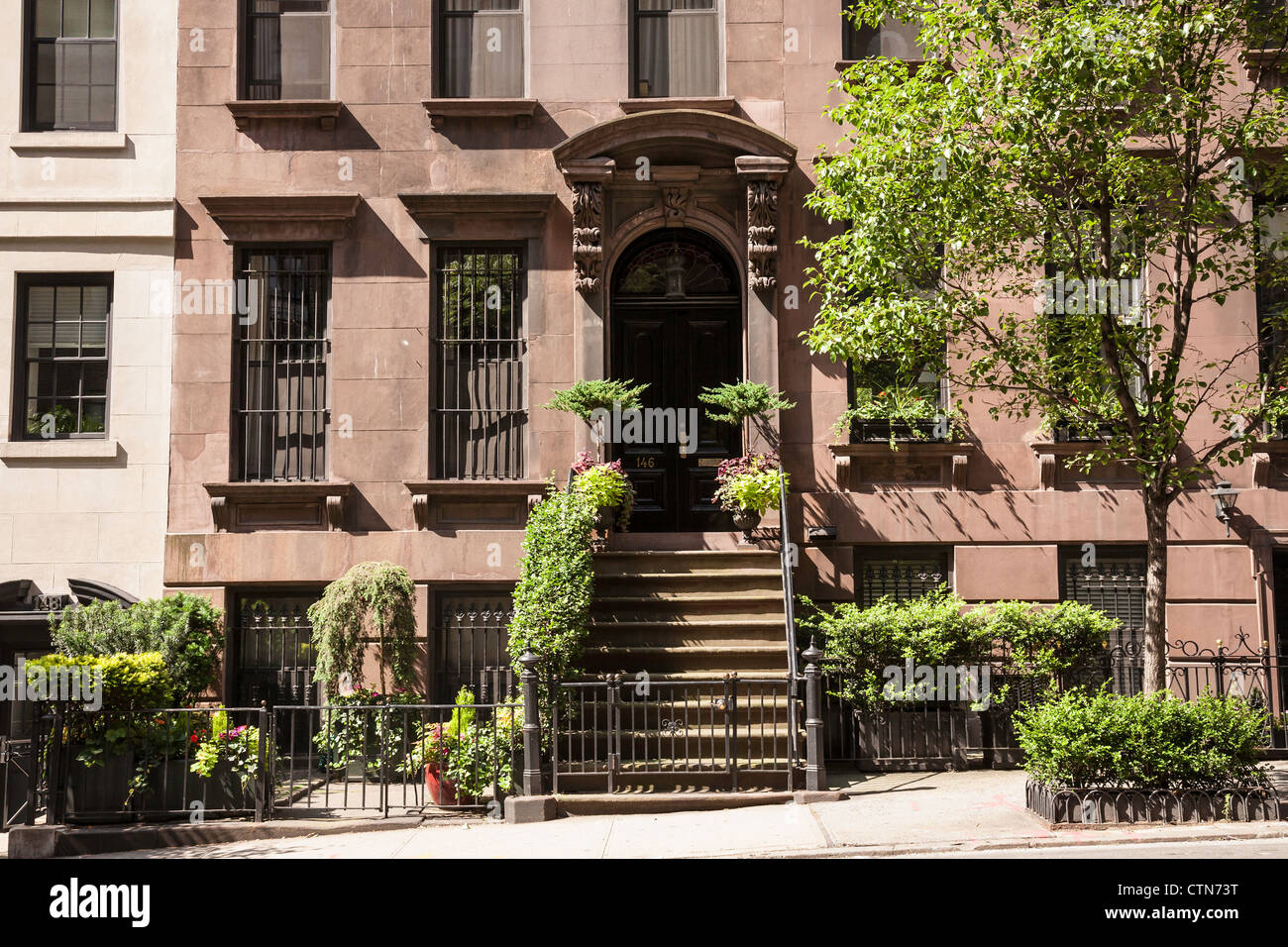 E. 38th Street, pietre marroni, Murray Hill, NYC Foto Stock