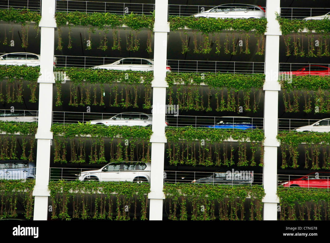 Multipiano per parcheggio auto garage, Bandar Seri Begawan, Brunei, sud-est asiatico Foto Stock