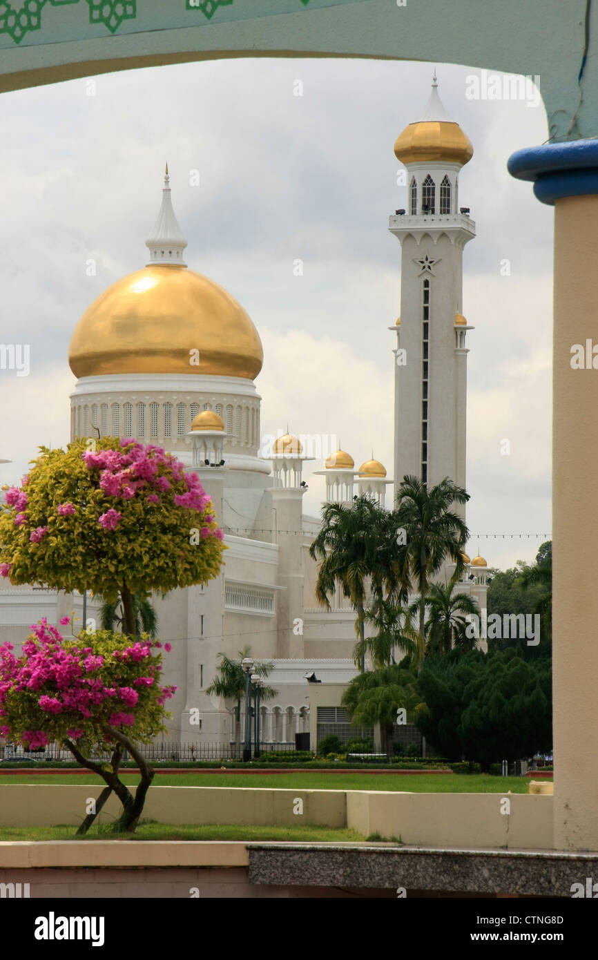 Il sultano Omar Ali Saifudding moschea, Bandar Seri Begawan, Brunei, sud-est asiatico Foto Stock