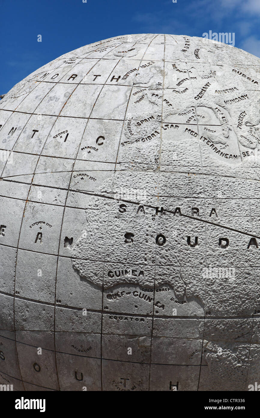 Il grande globo a Durlston Country Park Foto Stock