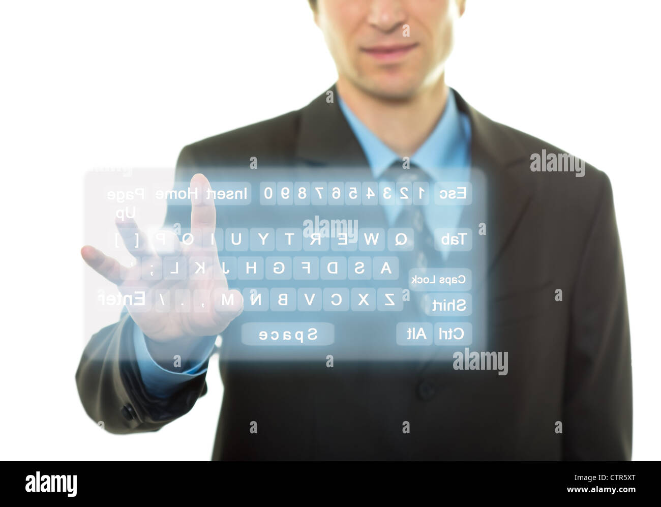 Imprenditore mano che spinge un pulsante su una tastiera virtuale Foto Stock