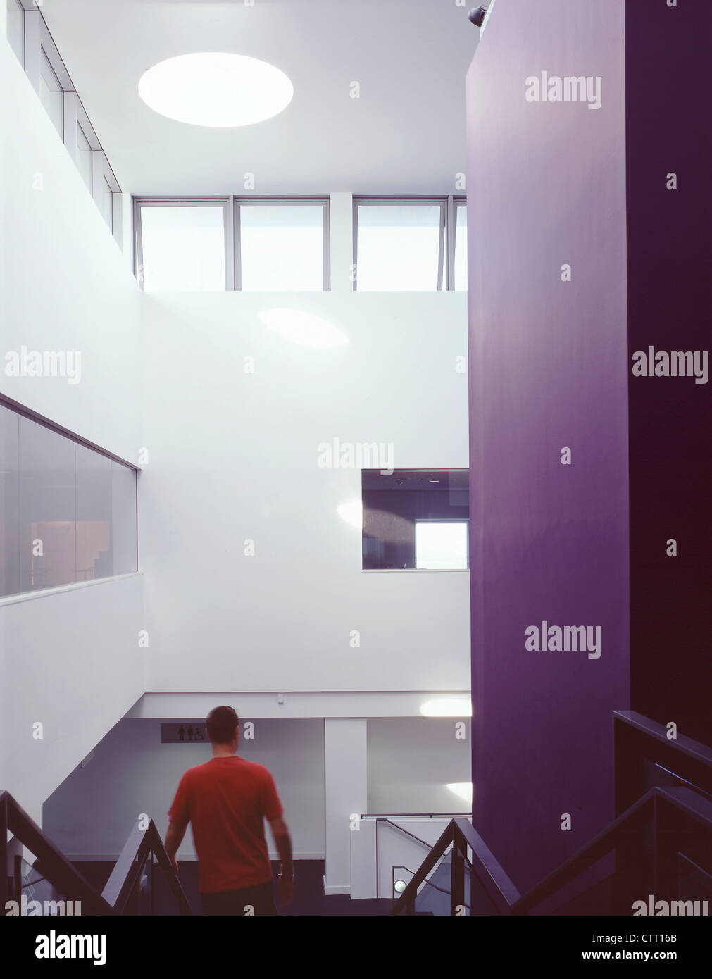 Beaulejour centro sportivo di scale e albero di sollevamento Foto Stock