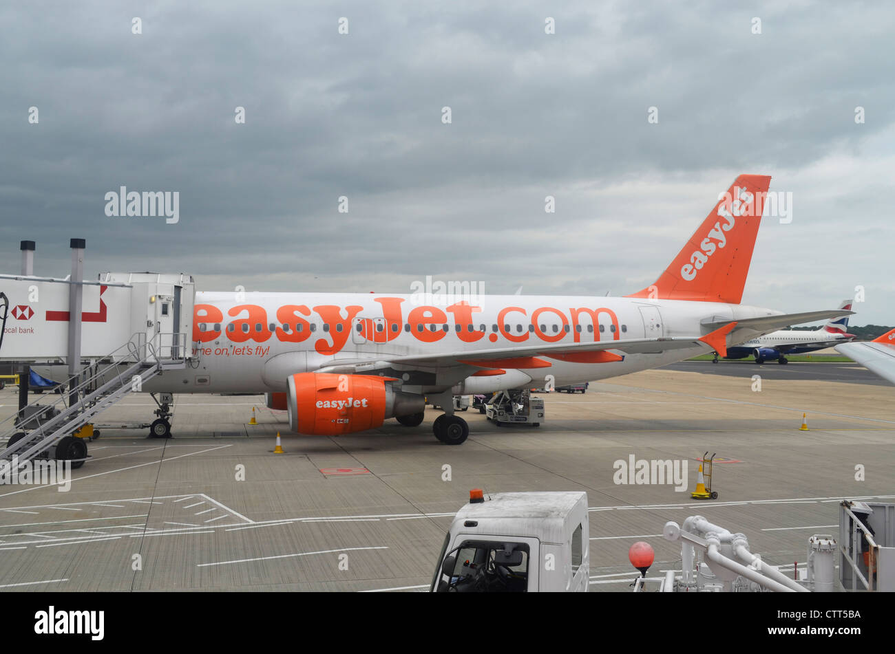 Piano EasyJet shot dal lato Foto Stock